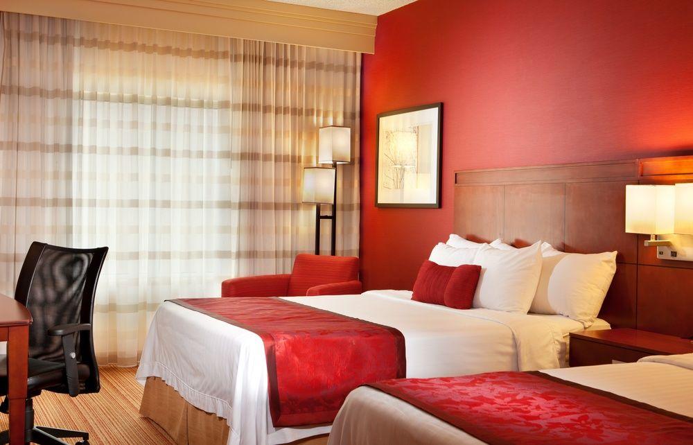 Courtyard By Marriott San Antonio Riverwalk Buitenkant foto