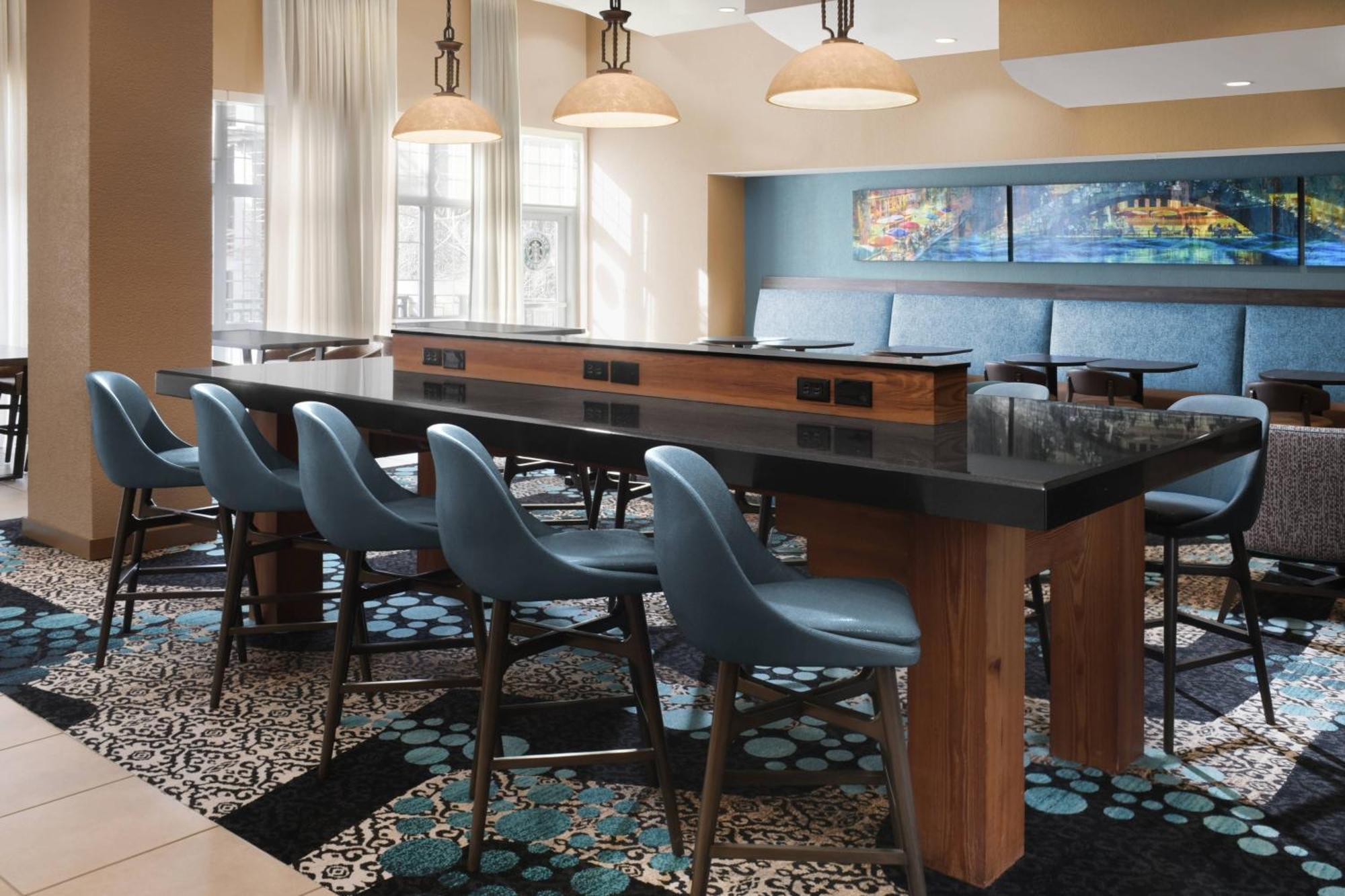 Courtyard By Marriott San Antonio Riverwalk Buitenkant foto