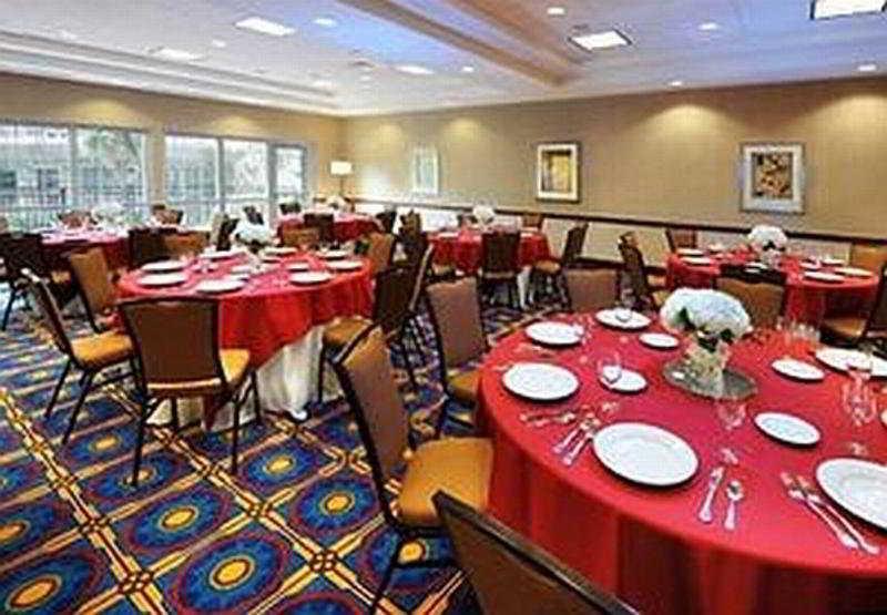 Courtyard By Marriott San Antonio Riverwalk Buitenkant foto