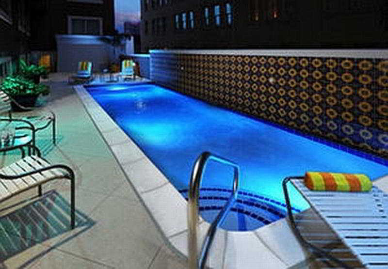 Courtyard By Marriott San Antonio Riverwalk Buitenkant foto