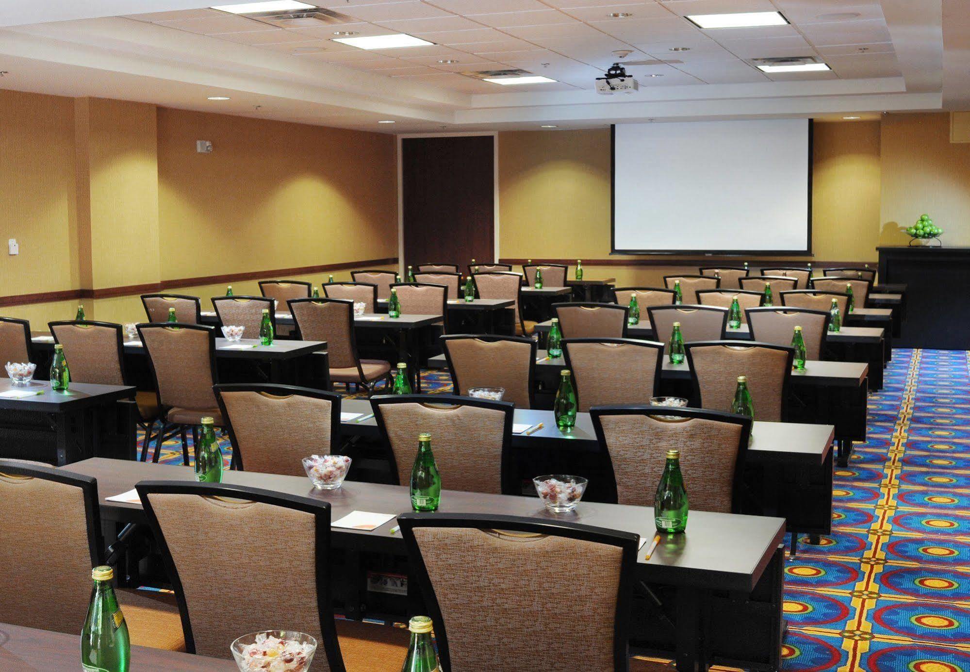 Courtyard By Marriott San Antonio Riverwalk Buitenkant foto