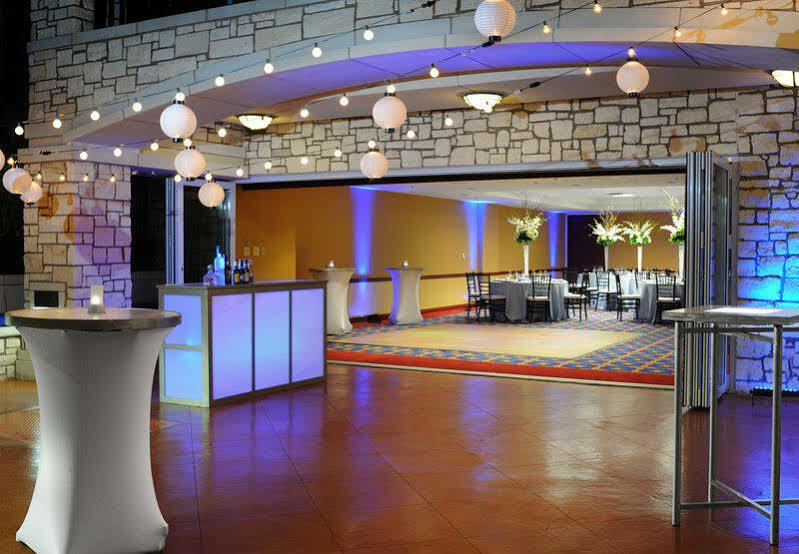 Courtyard By Marriott San Antonio Riverwalk Buitenkant foto